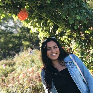 Meet your Posher, Brenda